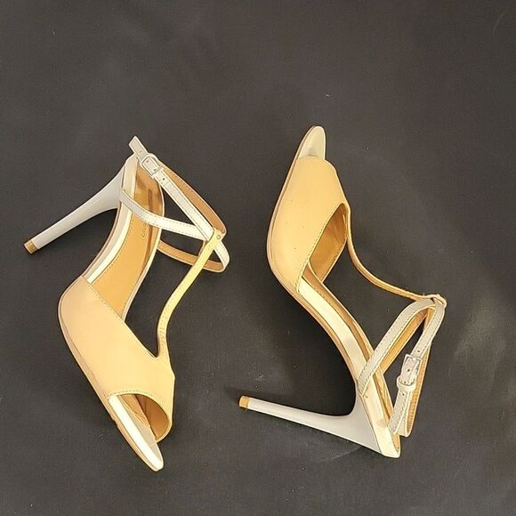 CALVIN KLEIN PEEP TOE ADJUSTABLE BUCKLE ANKLE STRAP SANDAL - Picture 6 of 12